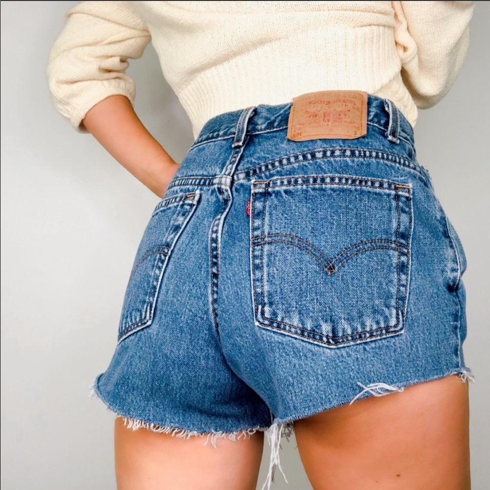 Vintage Levi’s Cut Off Jean Shorts